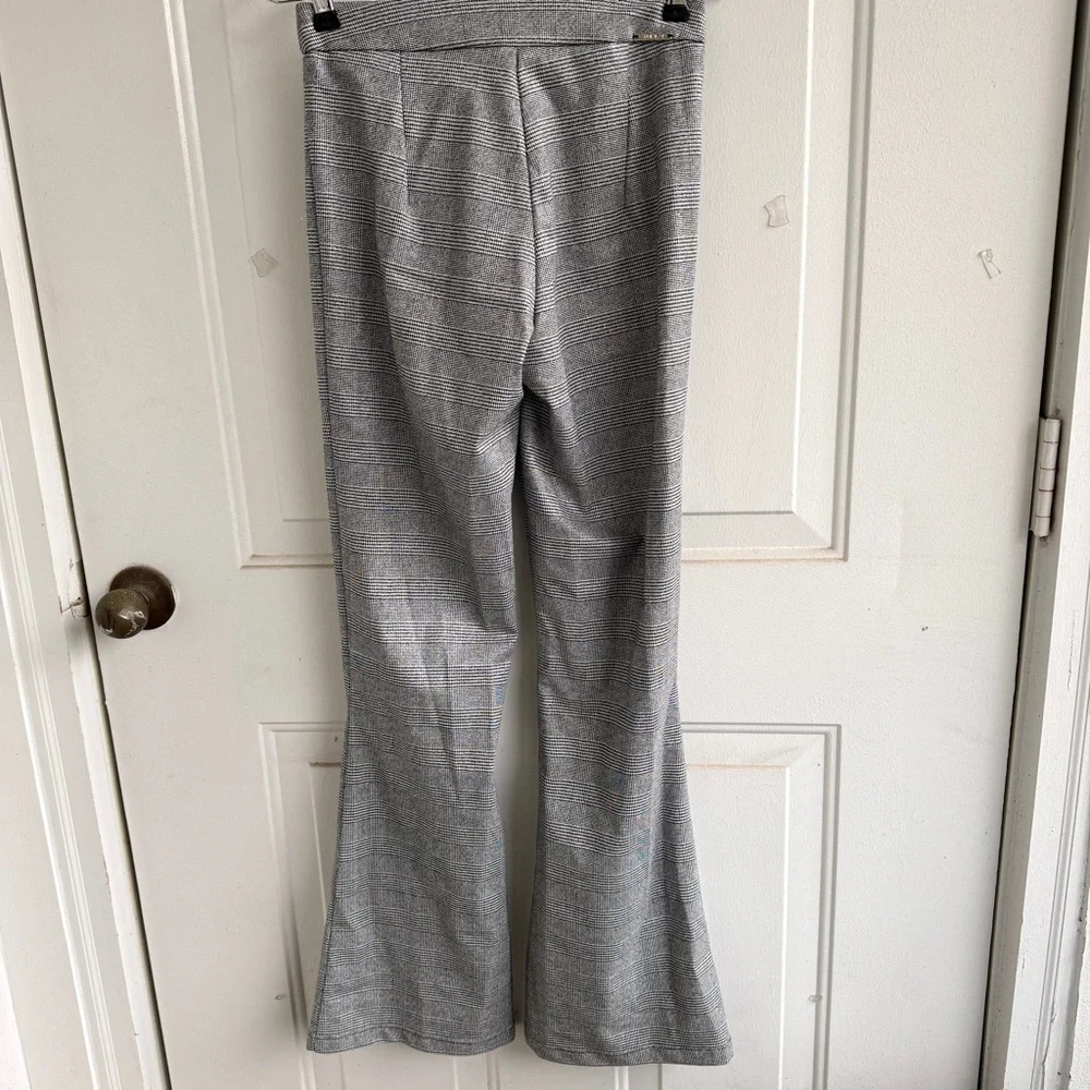 Studio F | Classic Plaid Flared Trousers | Size 4 |‎ Tailored Chic - Picture 3 of 10